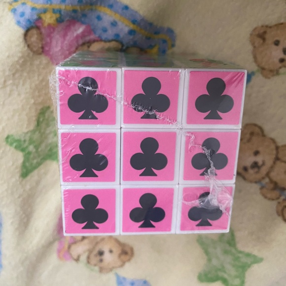 Rubiks cube - Picture 2 of 6